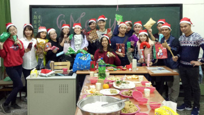 越南移工慶聖誕